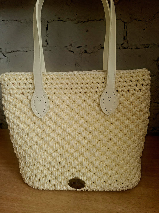 Crochet handbag