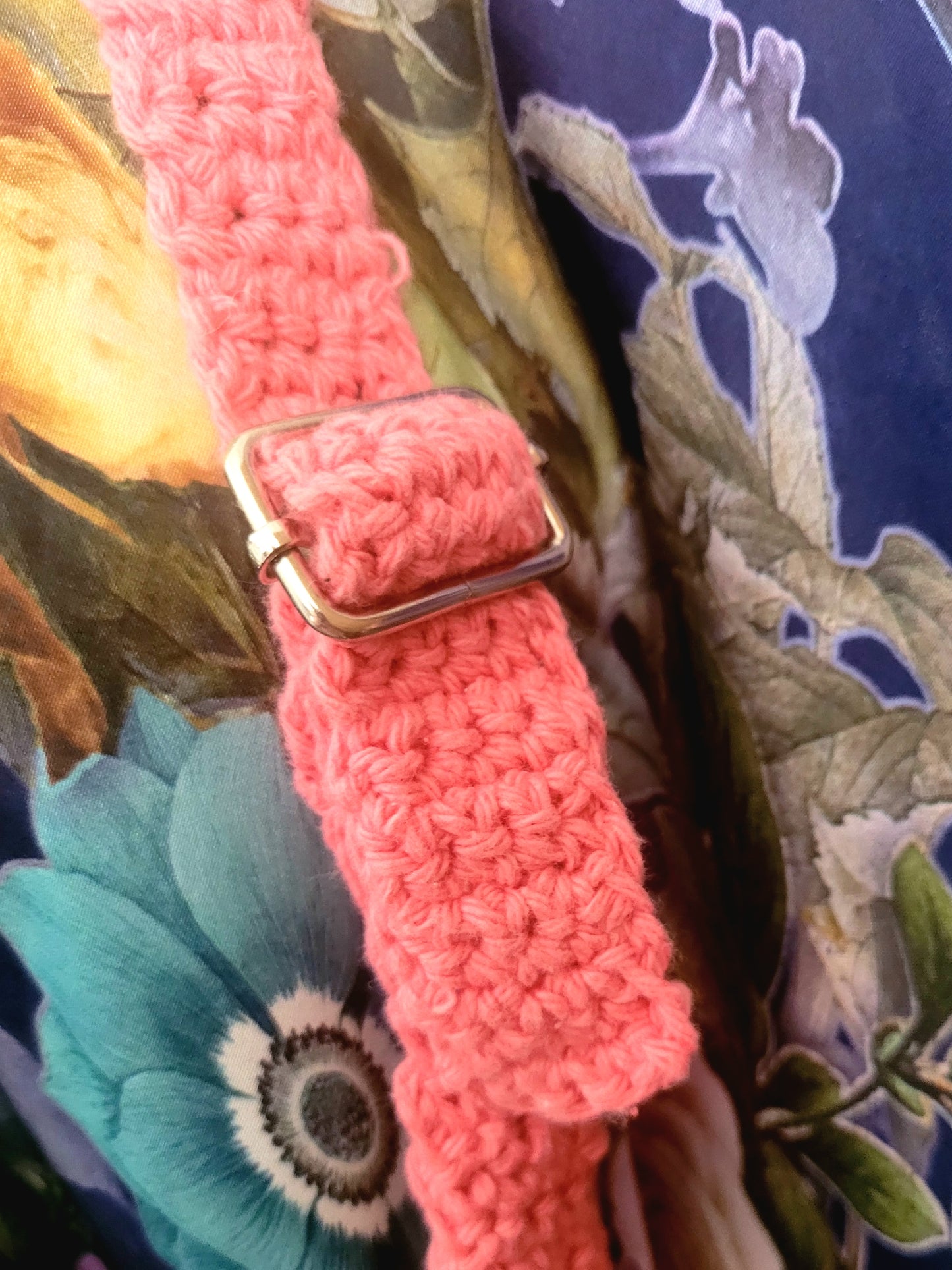 Holiday crossbody bag